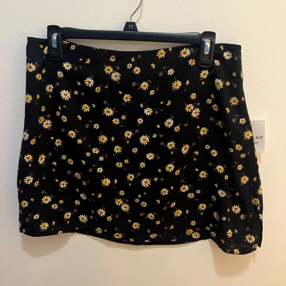 floral mini skirt